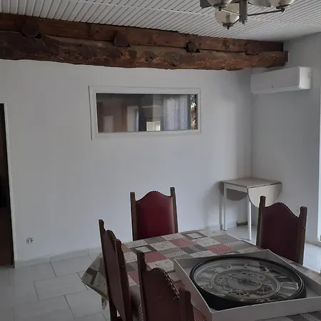 Domaine De Sweendy בית נופש